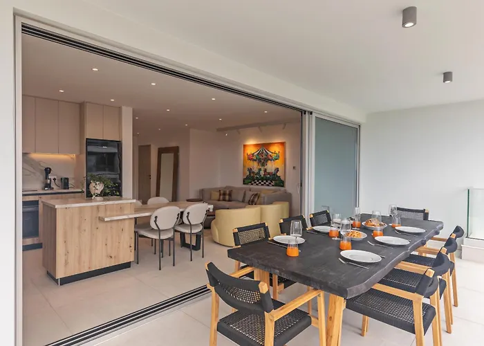 Апартаменти Mackenzy Dream 202 Ларнака