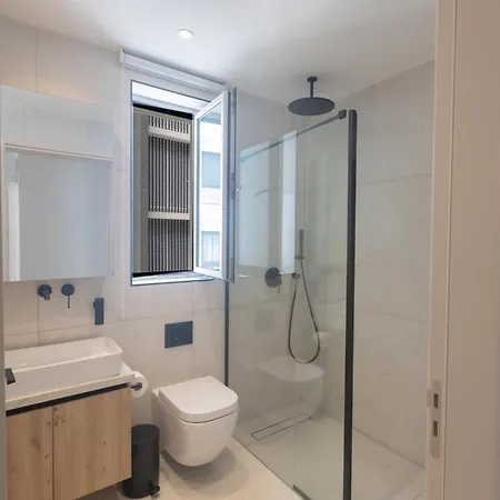 Apartment Mackenzy Dream 202 *