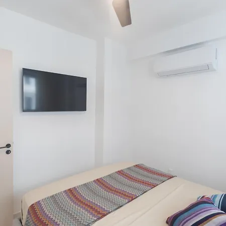 Apartment Mackenzy Dream 202