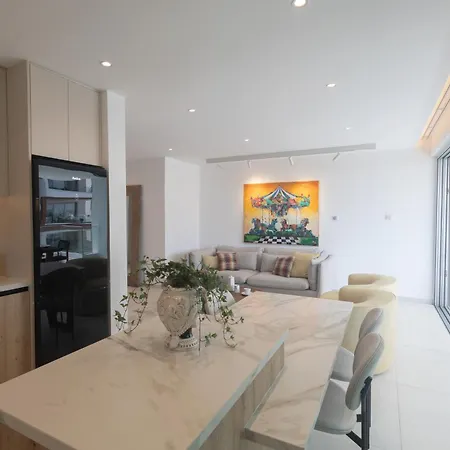 Mackenzy Dream 202 Apartment *