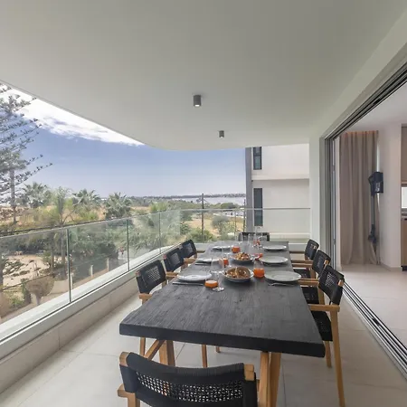 Apartment Mackenzy Dream 202 Larnaca