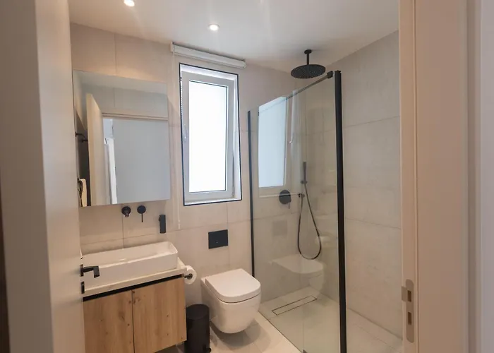 Mackenzy Dream 202 Larnaca