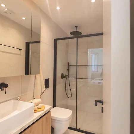 アパート Mackenzy Dream 202 ラルナカ