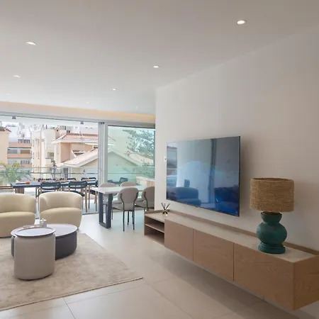Apartment Mackenzy Dream 202 *